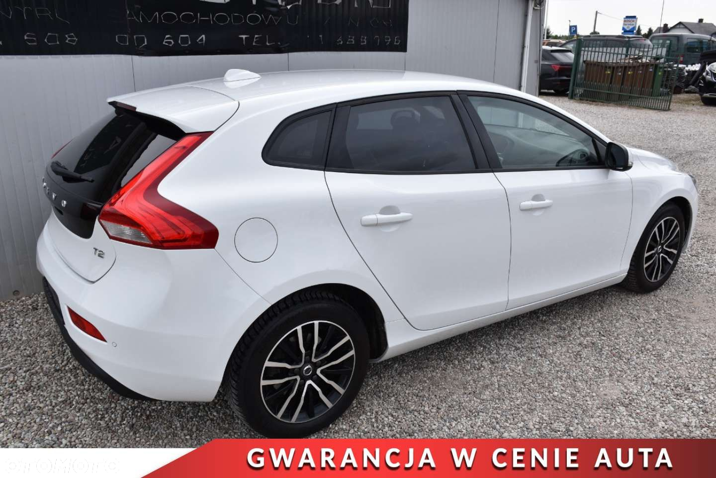 Volvo V40 T2 Geartronic Kinetic - 39