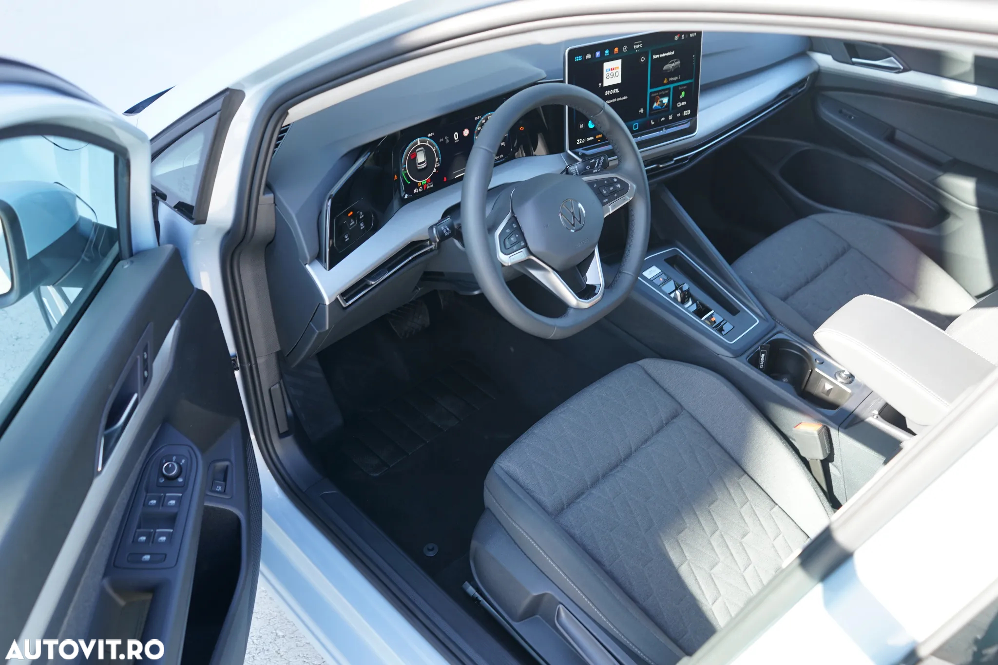 Volkswagen Golf 1.5 TSI eHybrid DSG PHEV Life - 12