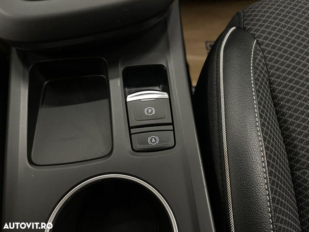 Renault Arkana MHEV 160 EDC Techno - 27