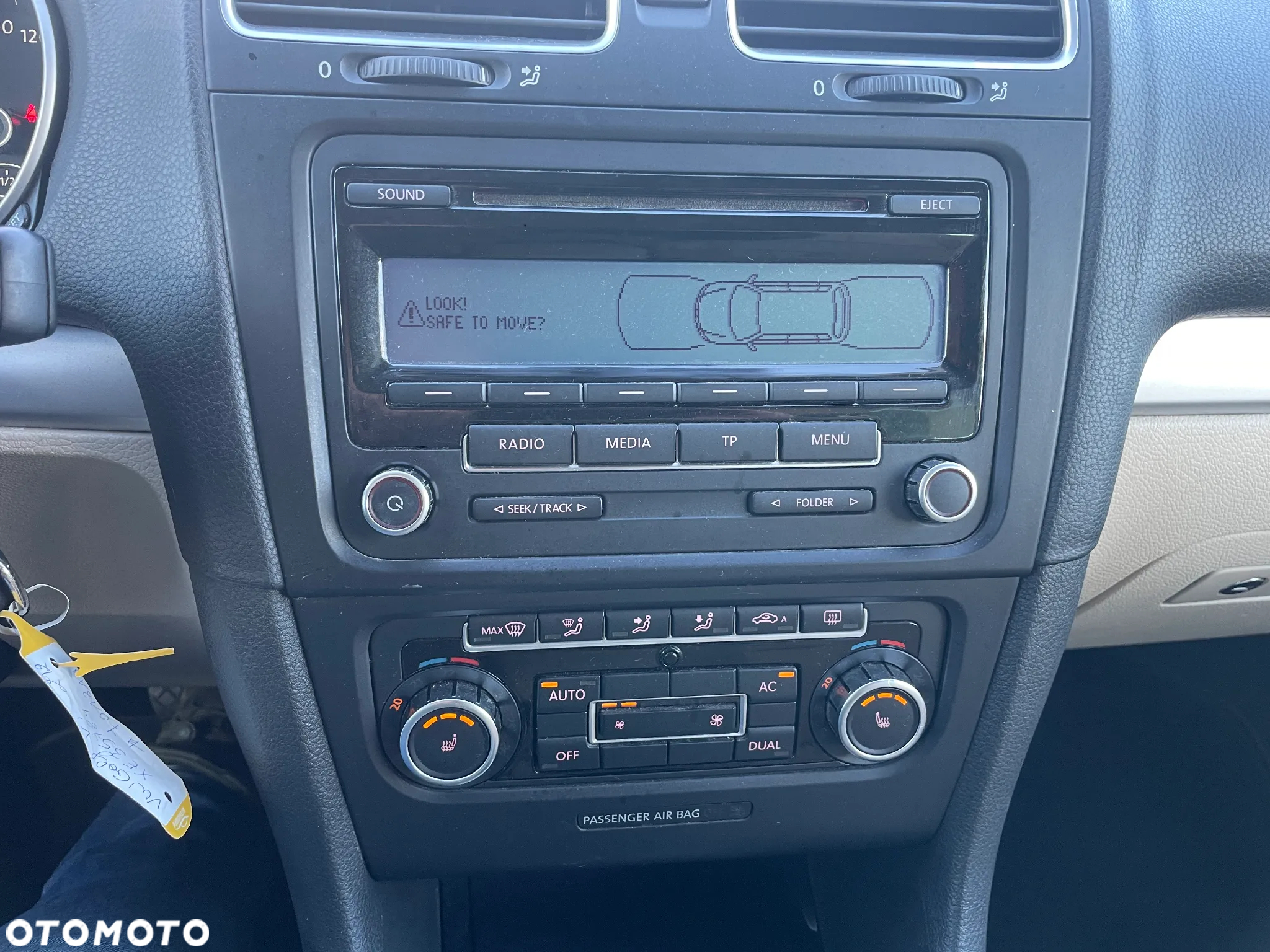 Volkswagen Golf 2.0 TDI DPF DSG Comfortline - 20