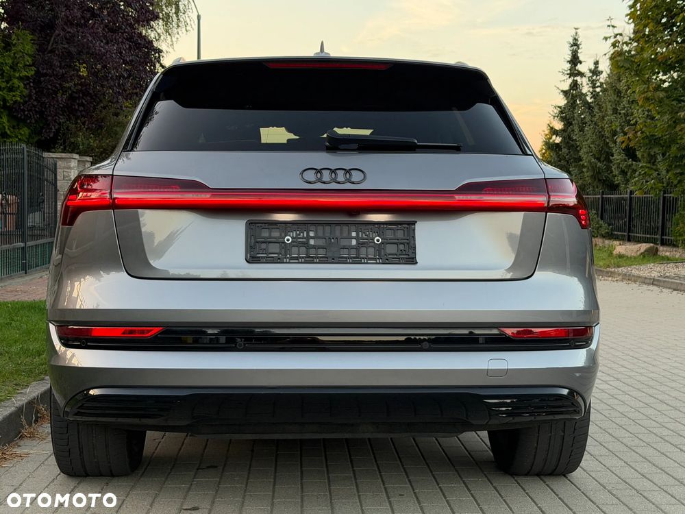 Audi e-tron 55 Quattro Advanced - 33