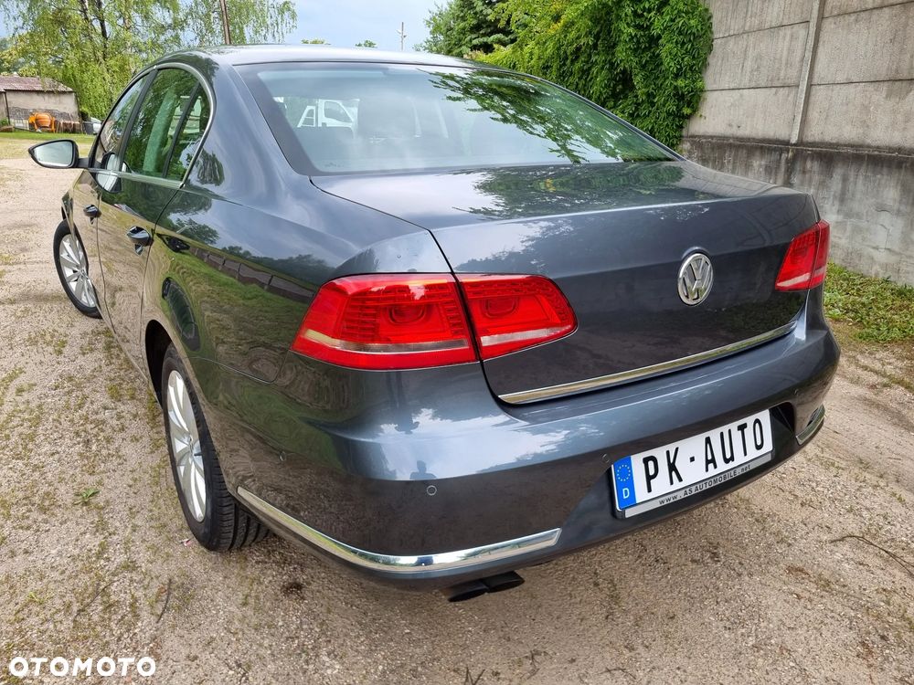 Volkswagen Passat 1.8 TSI Comfortline - 38