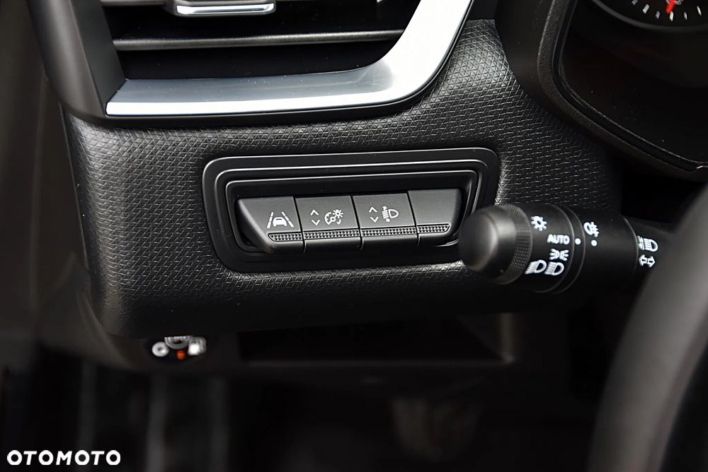 Renault Clio 1.0 TCe Zen - 32