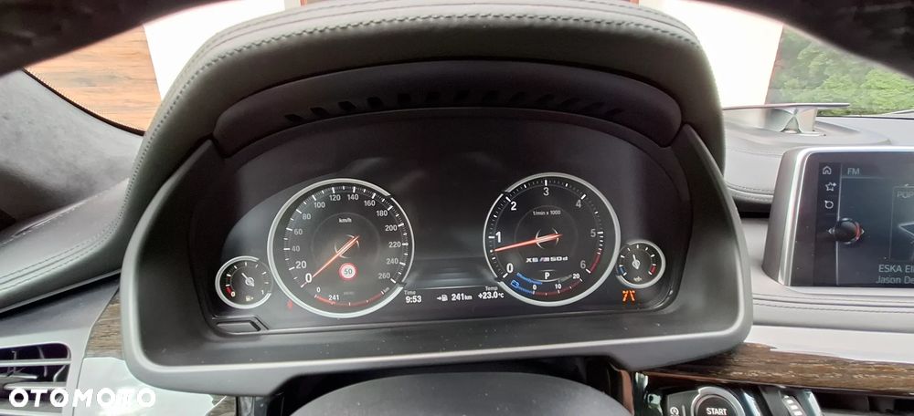 BMW X6 M50d - 13