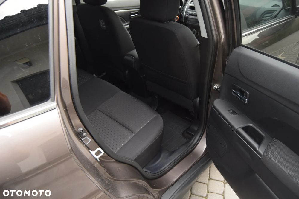 Mitsubishi ASX 1.6 2WD Edition - 18