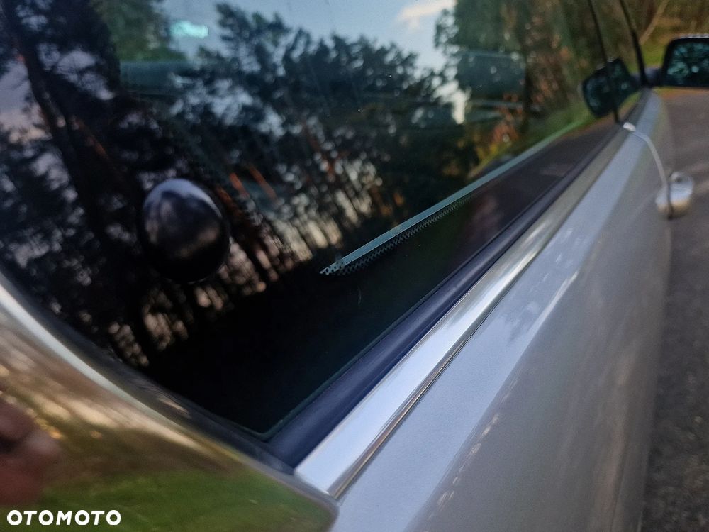 BMW Seria 3 320Ci - 26