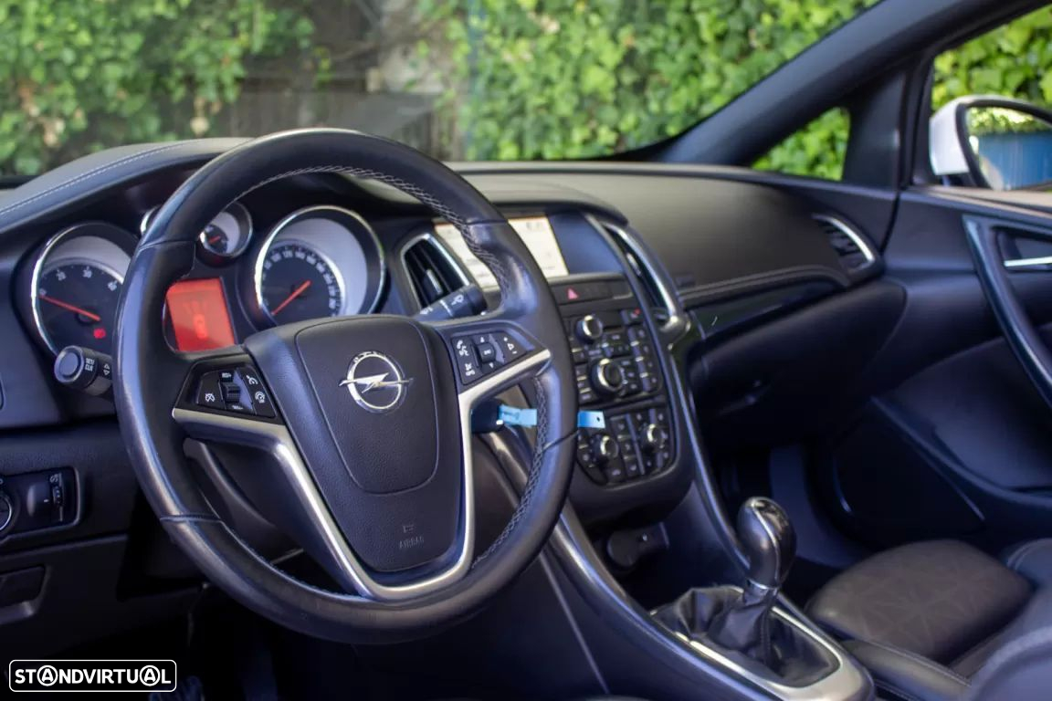 Opel Cascada 2.0 CDTI S/S - 11