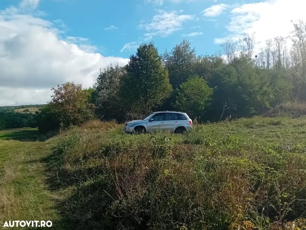 Toyota RAV4 - 3
