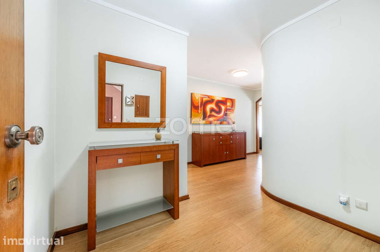 Apartamento T3 com garagem em Nogueira - Grande imagem: 4/28