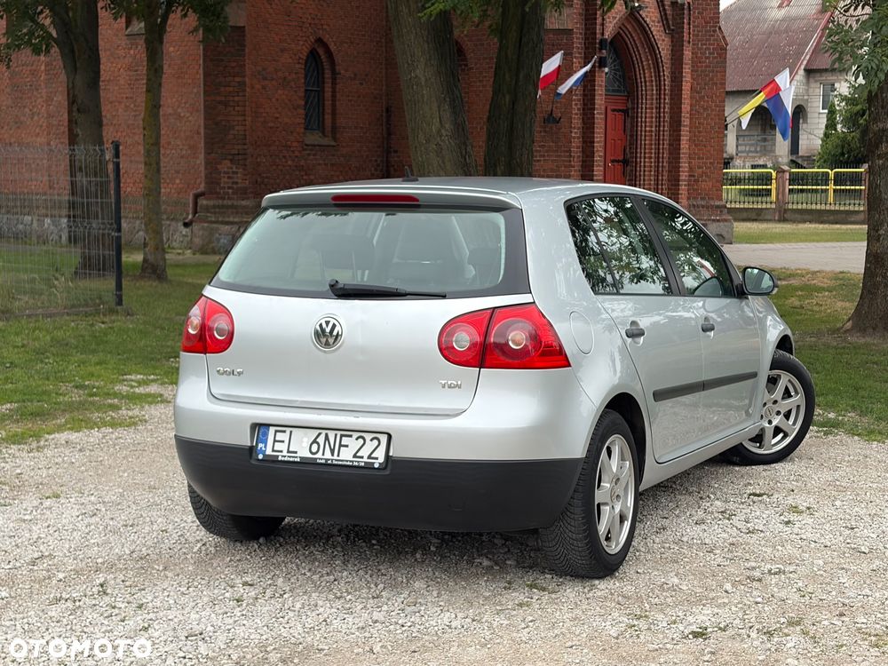 Volkswagen Golf 1.9 TDI DPF Trendline - 5