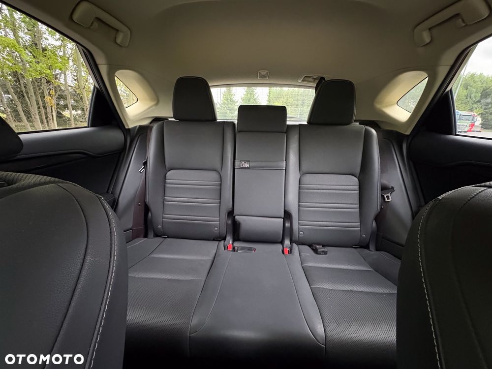 Lexus NX 300h Prestige AWD - 14