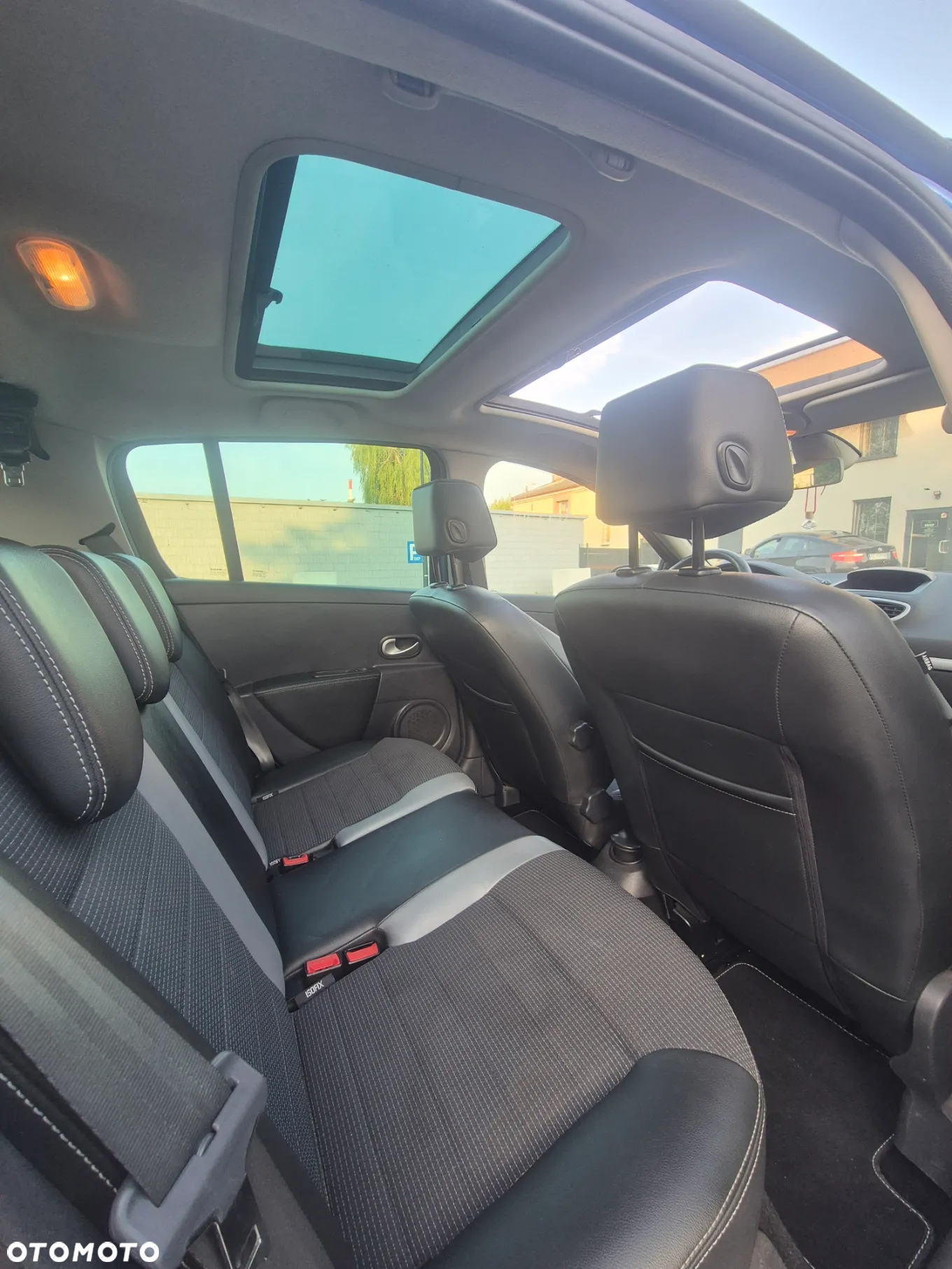 Renault Clio 1.6 16V GT - 12
