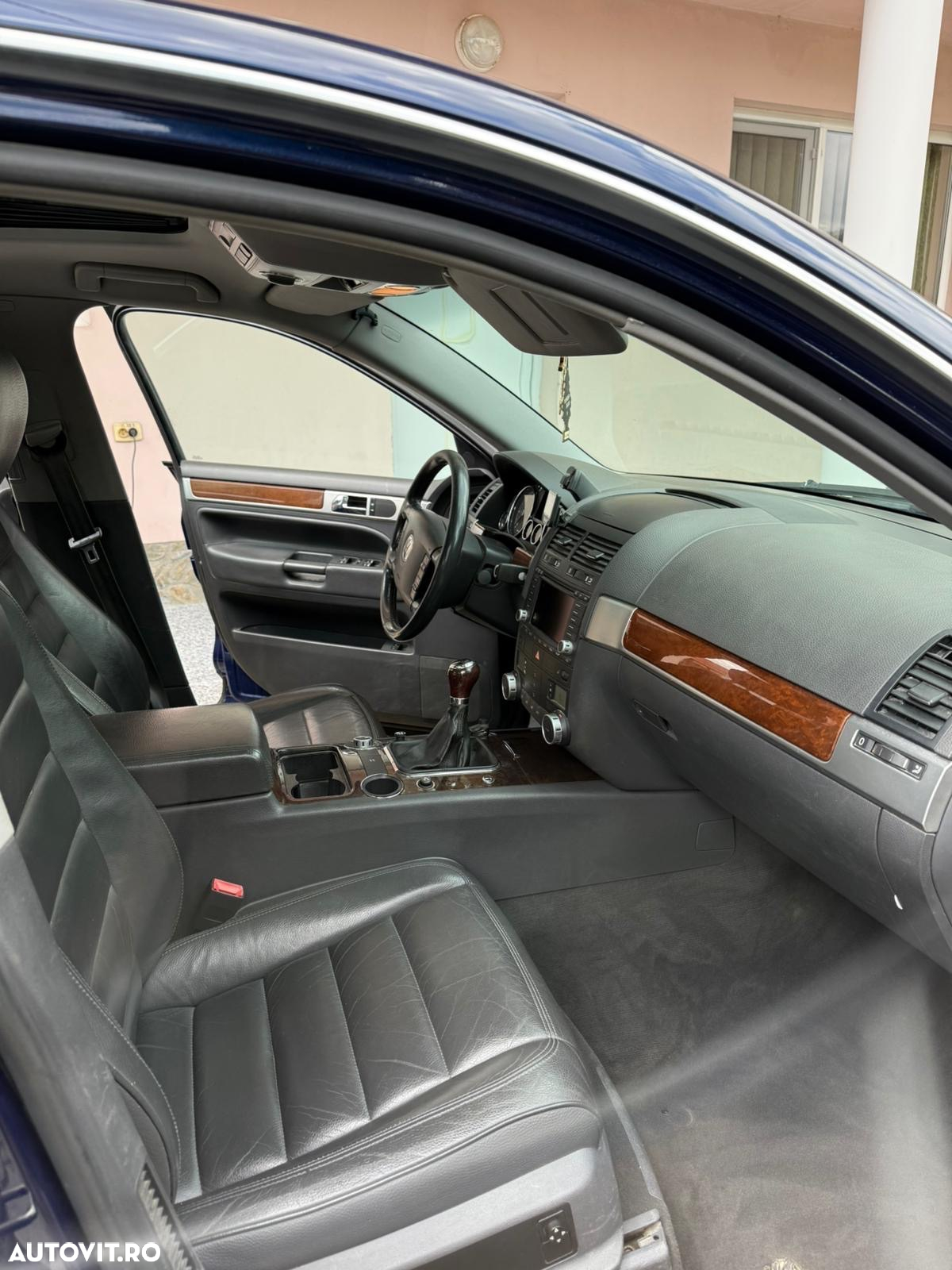 Volkswagen Touareg 2.5 R5 TDI - 10