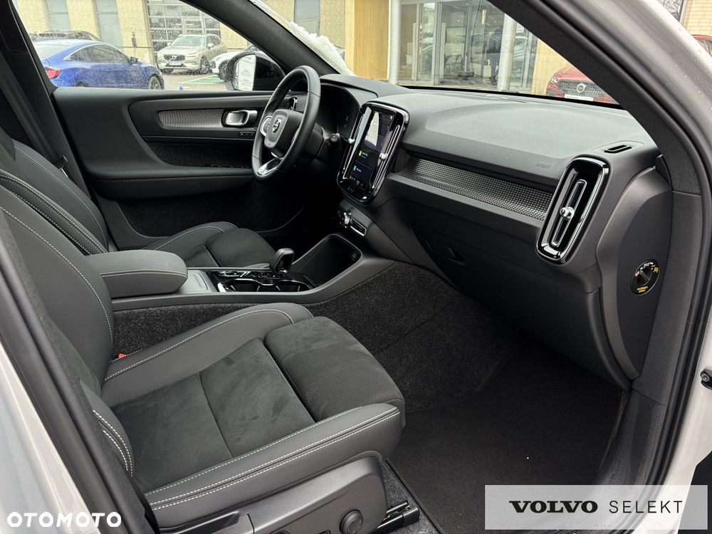 Volvo XC 40 - 11