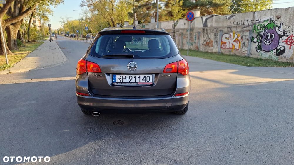 Opel Astra IV 1.4 T Enjoy - 4