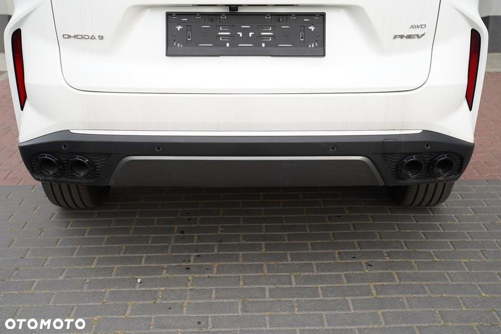 Omoda 9 1.5 Super Hybrid Exclusive AWD - 14