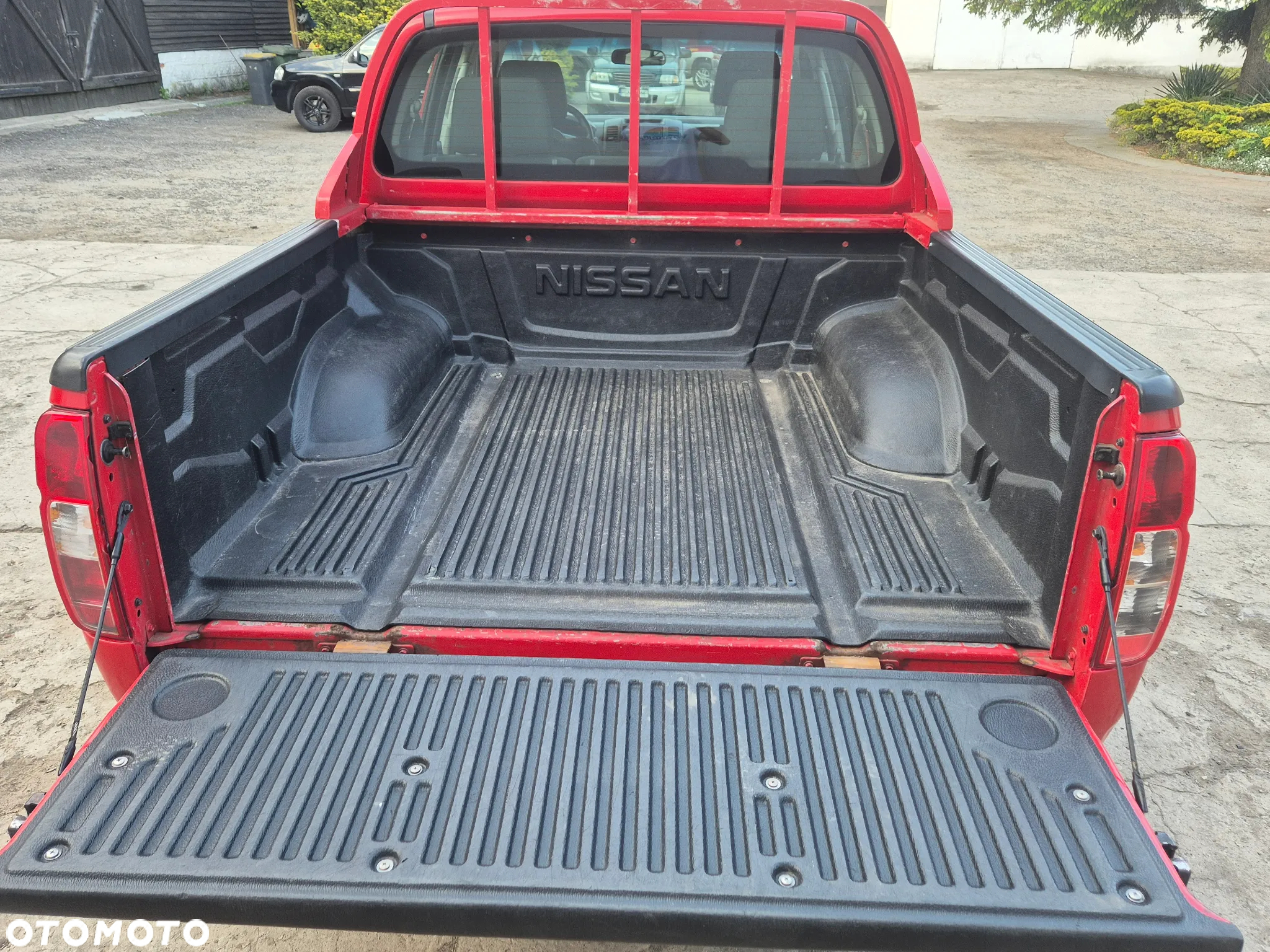 Nissan Navara 2.5 D SE - 2