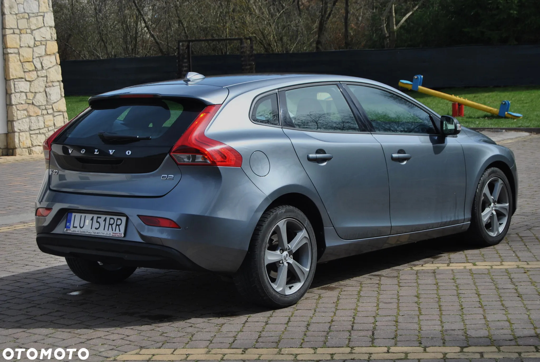 Volvo V40 D2 Summum - 4