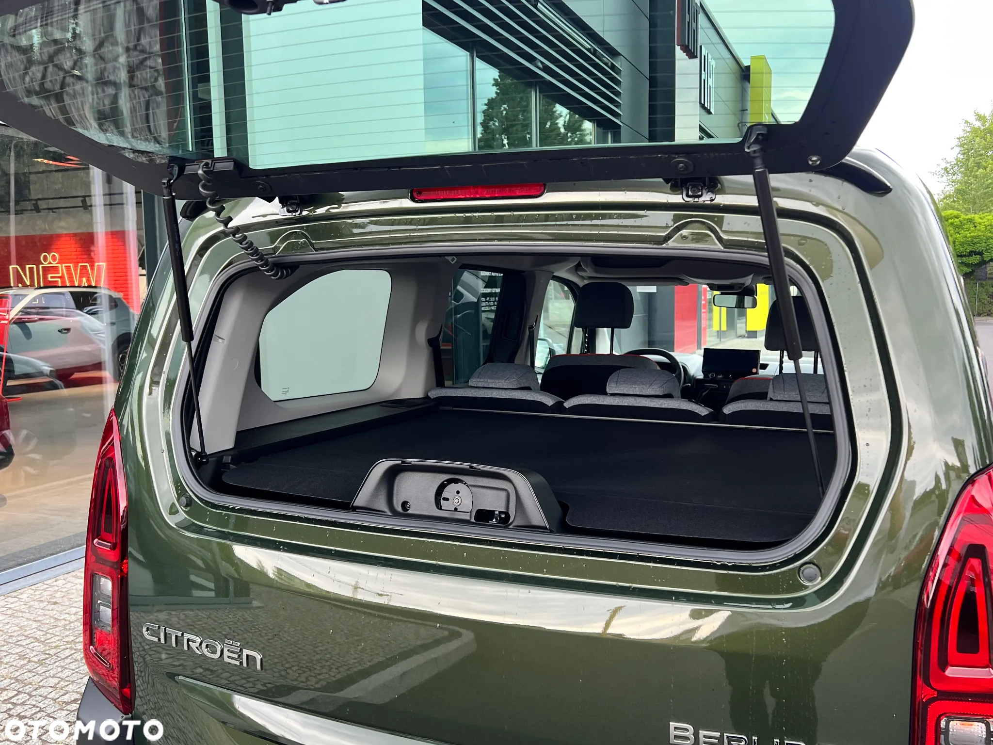 Citroën Berlingo XL 1.5 BlueHDI Max S&S EAT8 - 14
