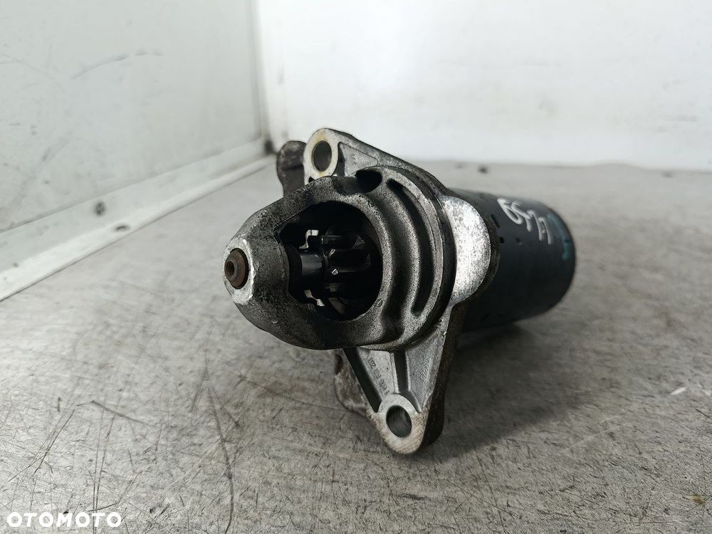 ROZRUSZNIK MINI MINI R50 0001106018  1489995 BOSCH 1.6 16V - 6