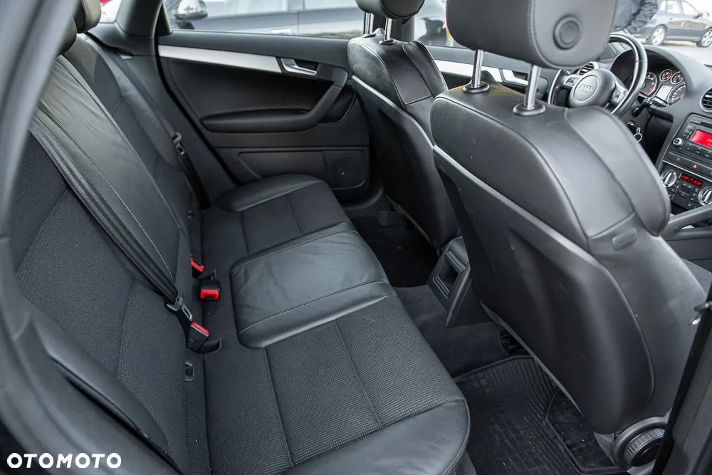 Audi A3 Sportback 1.8 TFSI quattro S line Sportpaket - 9