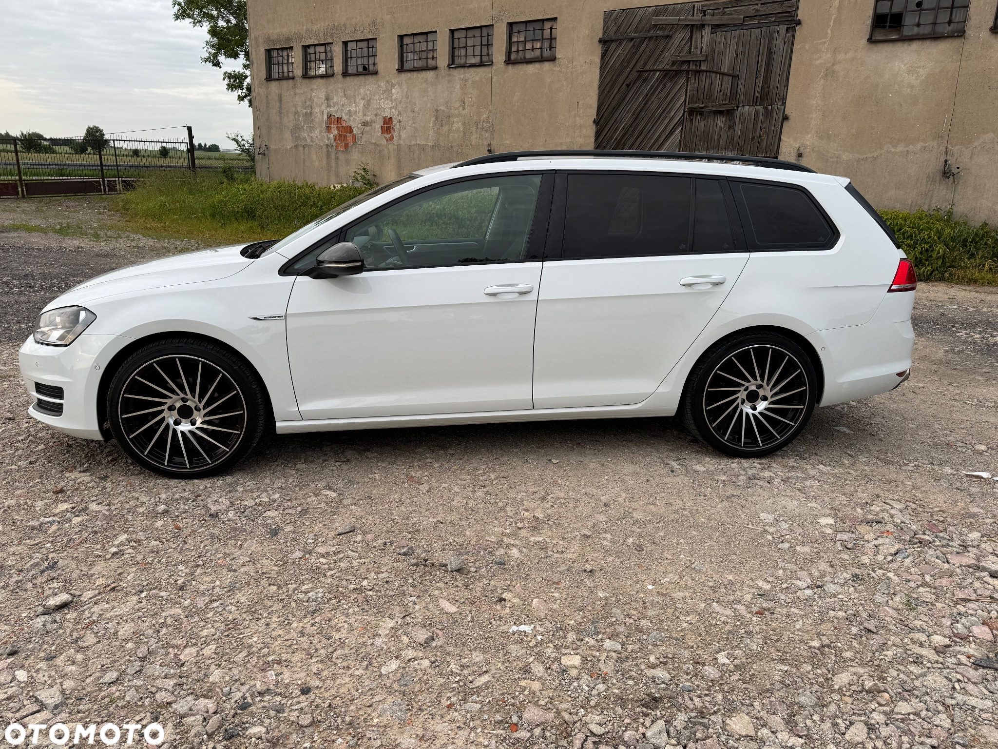 Volkswagen Golf 1.6 BlueTDI Comfortline - 10