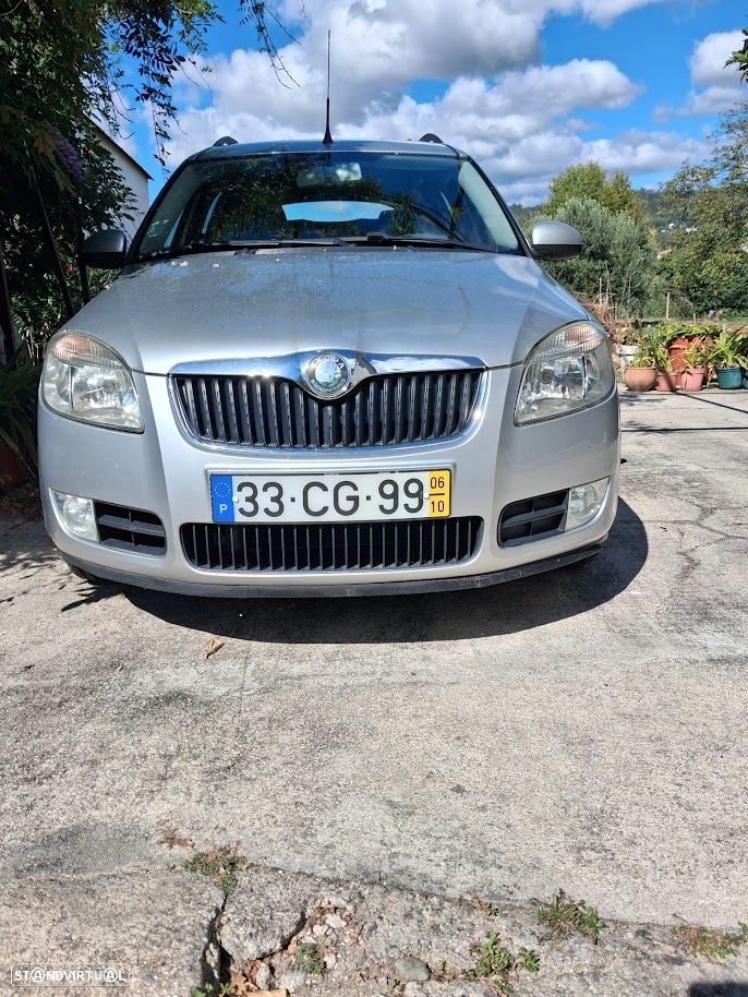 Skoda Roomster - 1