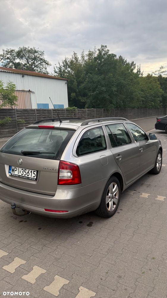Skoda Octavia 1.6 TDI Elegance - 8