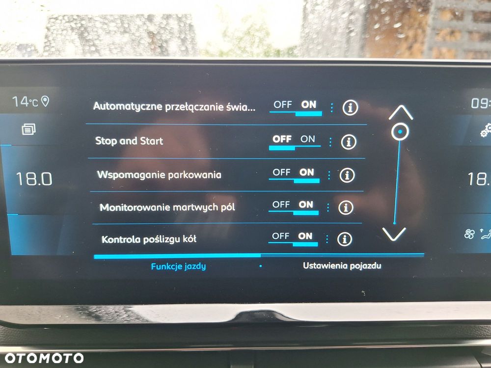 Peugeot 3008 1.2 PureTech GPF Allure S&S - 18