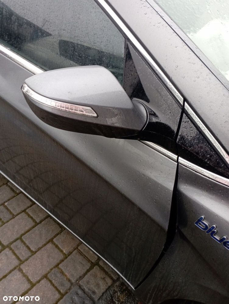 HYUNDAI I40 SEDAN LUSTERKO PRAWE ELEKTRYCZNE EU - 1