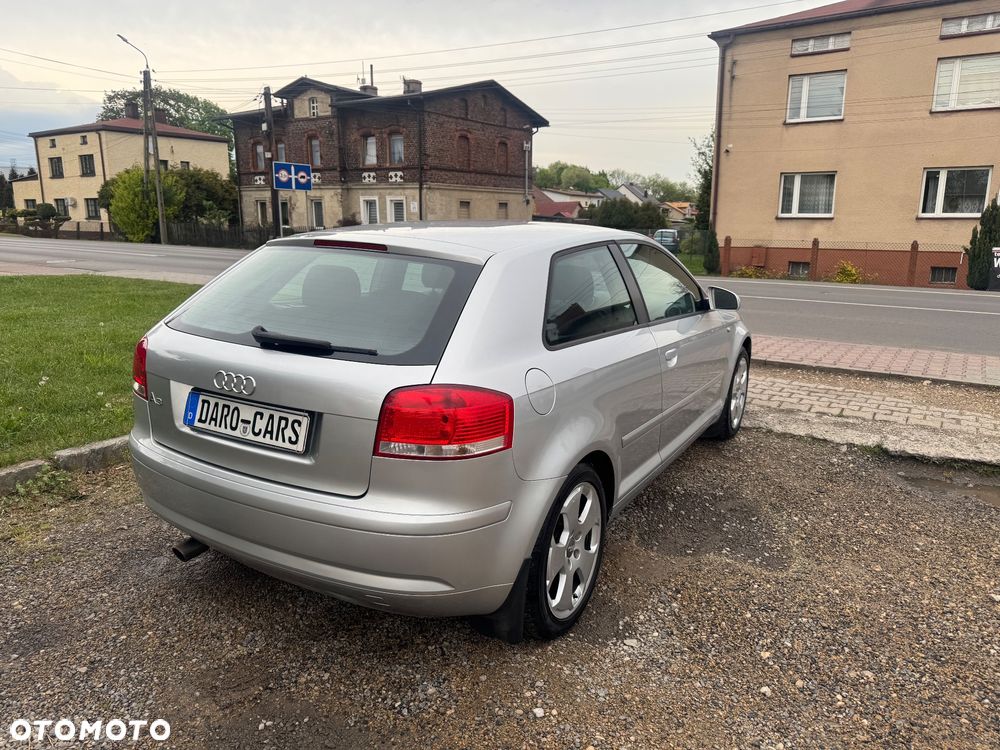 Audi A3 3-drzwiowe 1.6 S Line Sportpaket plus - 15