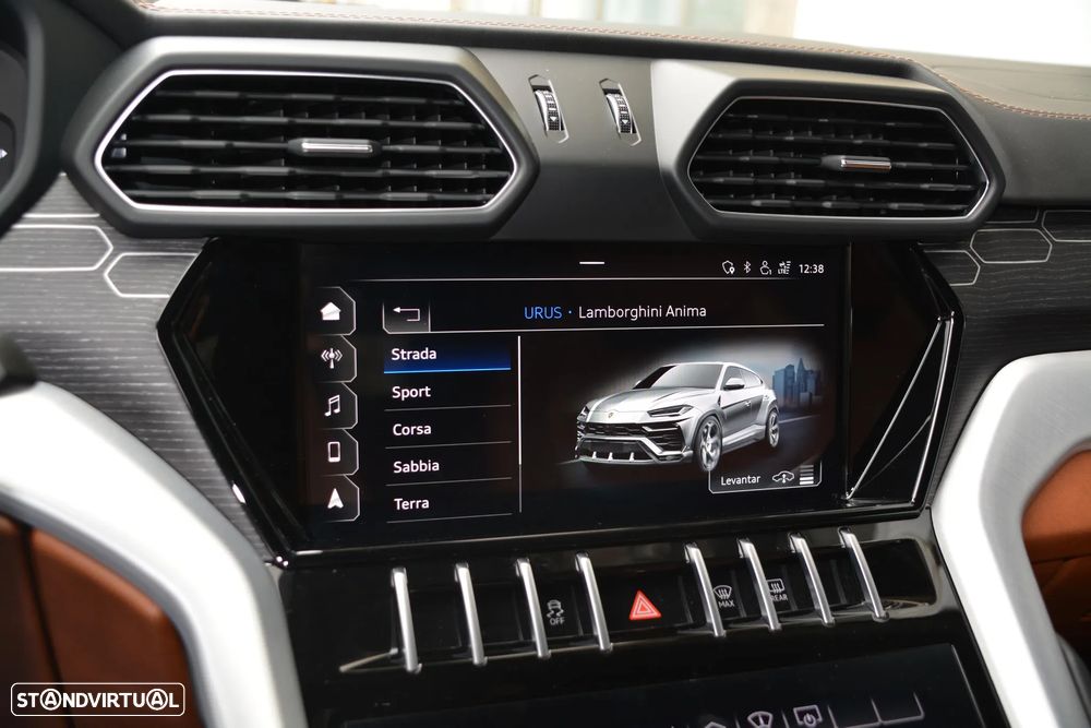 Lamborghini Urus 4.0 V8 - 54