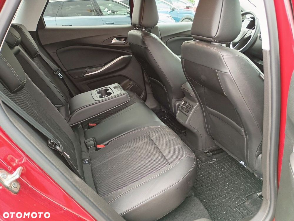 Opel Grandland 1.2 T Business Elegance S&S - 16