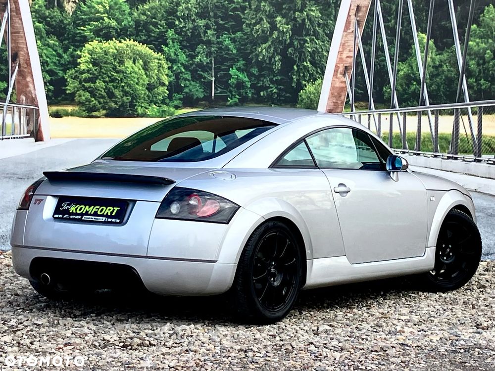 Audi TT Coupé - 14