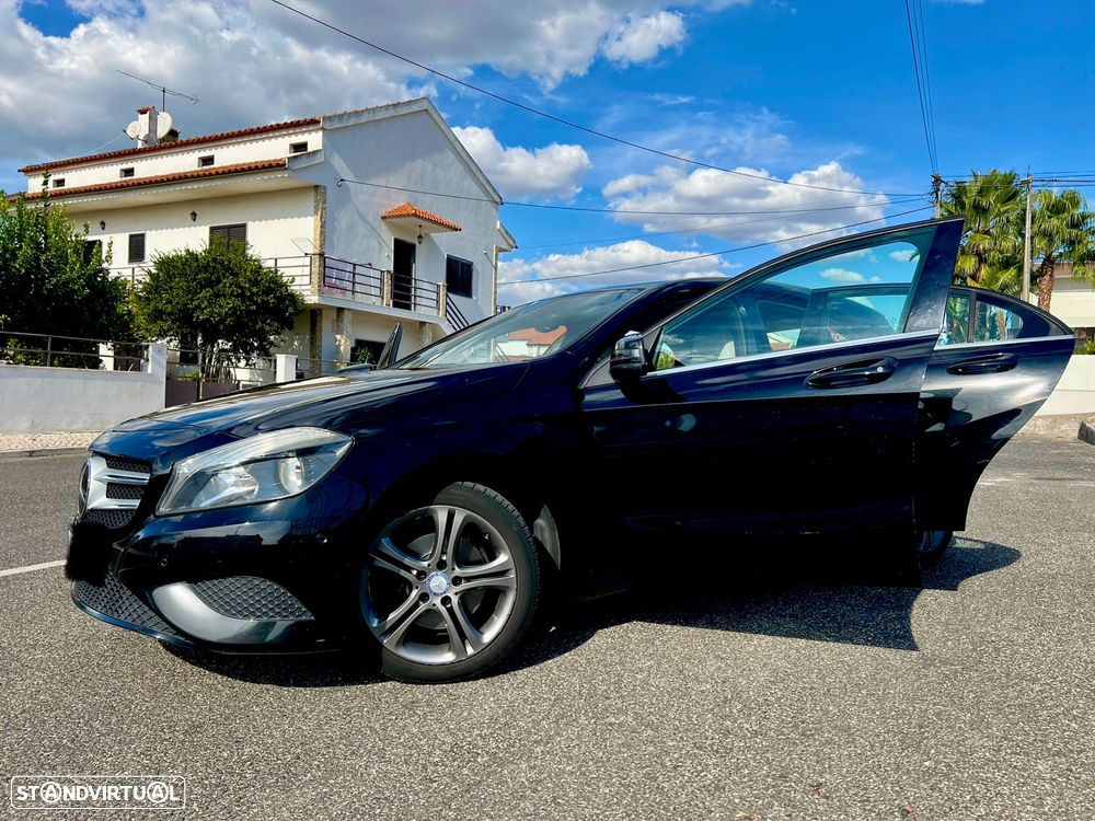 Mercedes-Benz 180 - 10