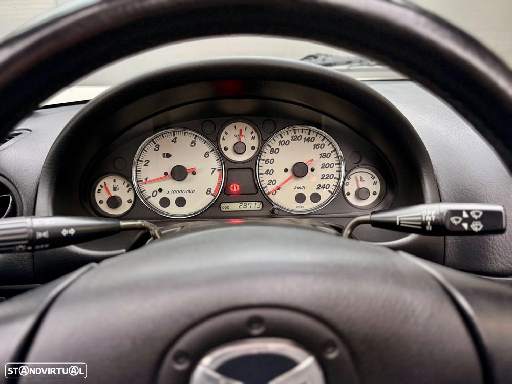 Mazda MX-5 1.6 16V Serie Especial - 11