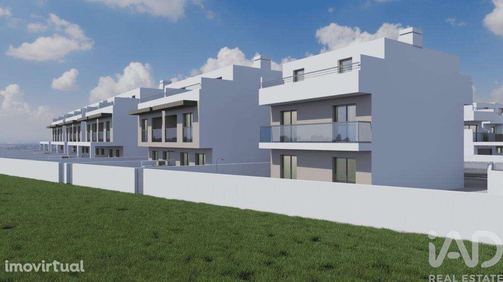Casa / Villa T3 em Vila Nova de Cacela de 238,00 m2 - Grande imagem: 2/30