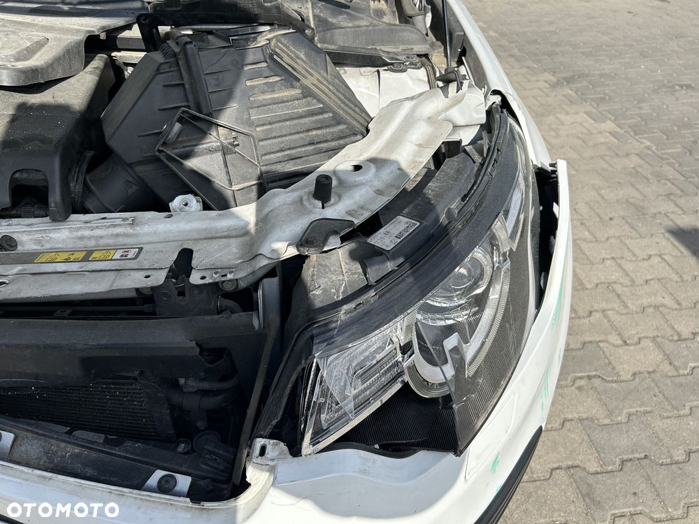 Land Rover Discovery Sport - 30