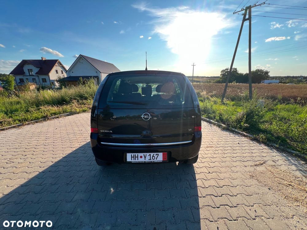 Opel Meriva 1.6 Cosmo - 28