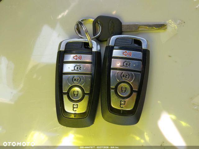 Ford Explorer EcoBoost Plug-in Hybrid PLATINUM - 14