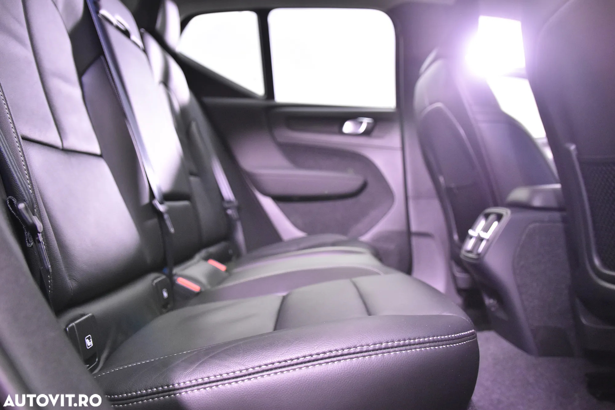 Volvo XC 40 B4 B Geartronic Inscription - 12