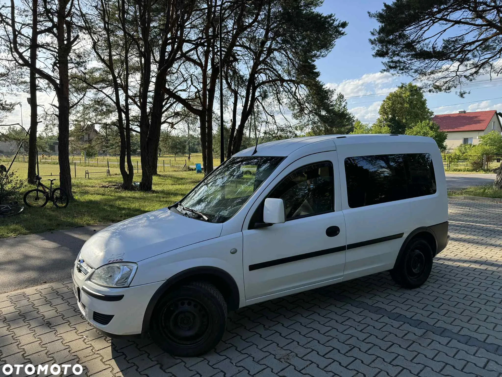 Opel Combo Tour 1.4 Essentia - 9