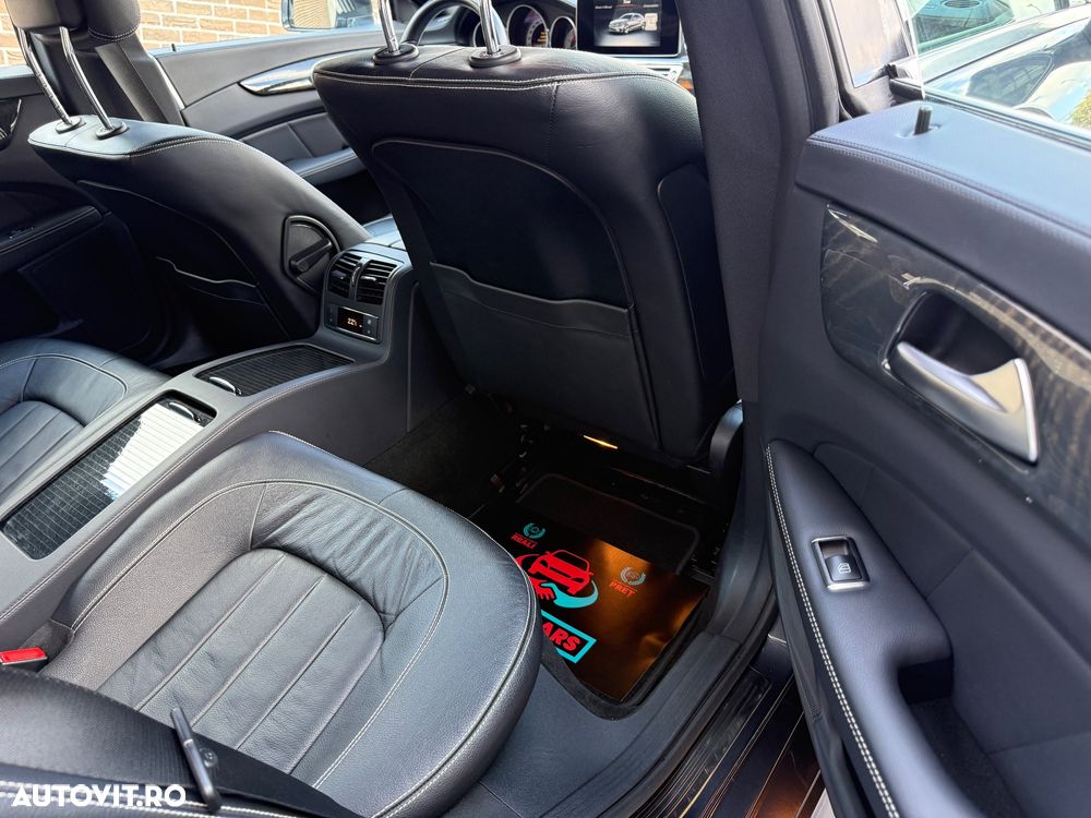 Mercedes-Benz CLS 500 4MATIC Aut - 20