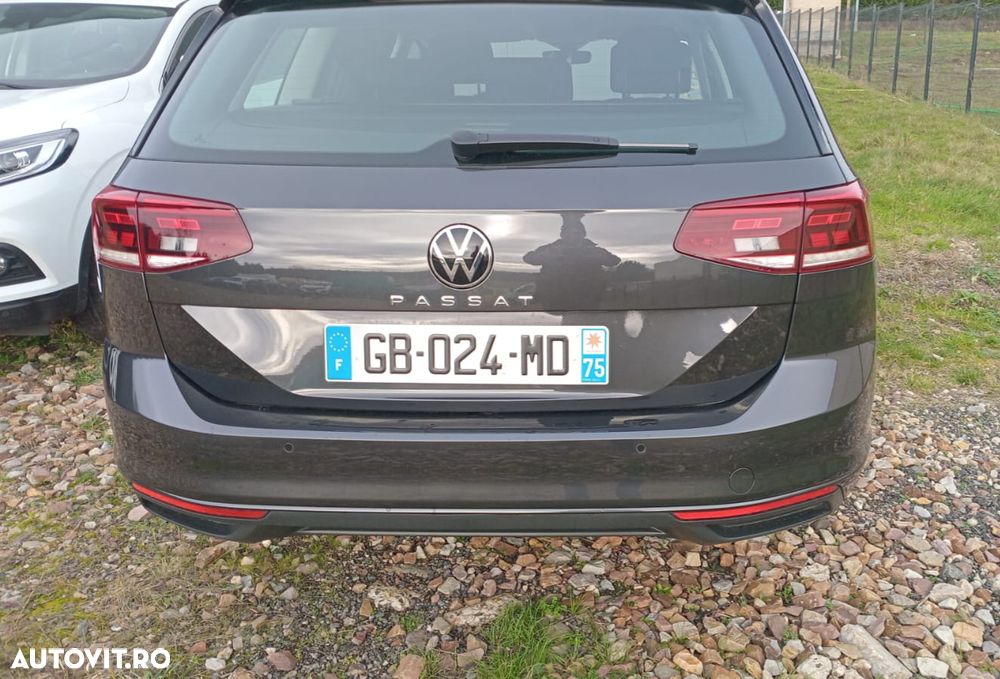Volkswagen Passat Variant 2.0 TDI SCR DSG Business - 12