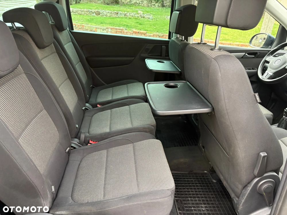 Volkswagen Sharan 2.0 TDI 4Motion BlueMotion Technology Highline - 16