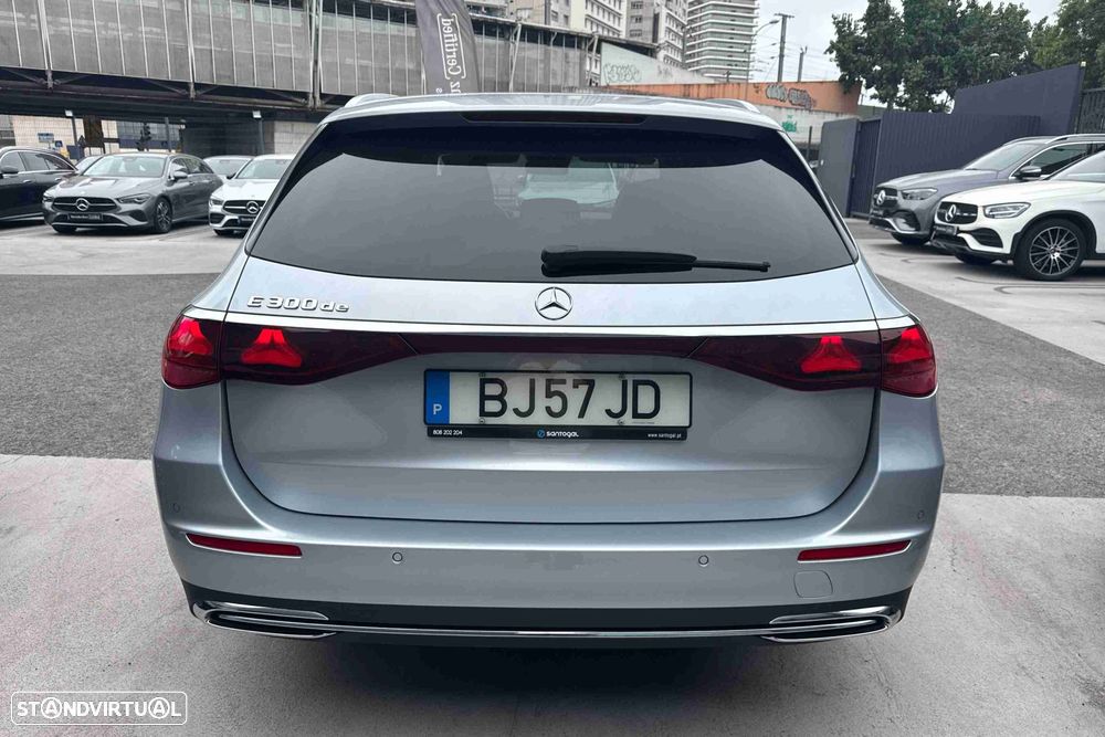 Mercedes-Benz E 300 de - 4