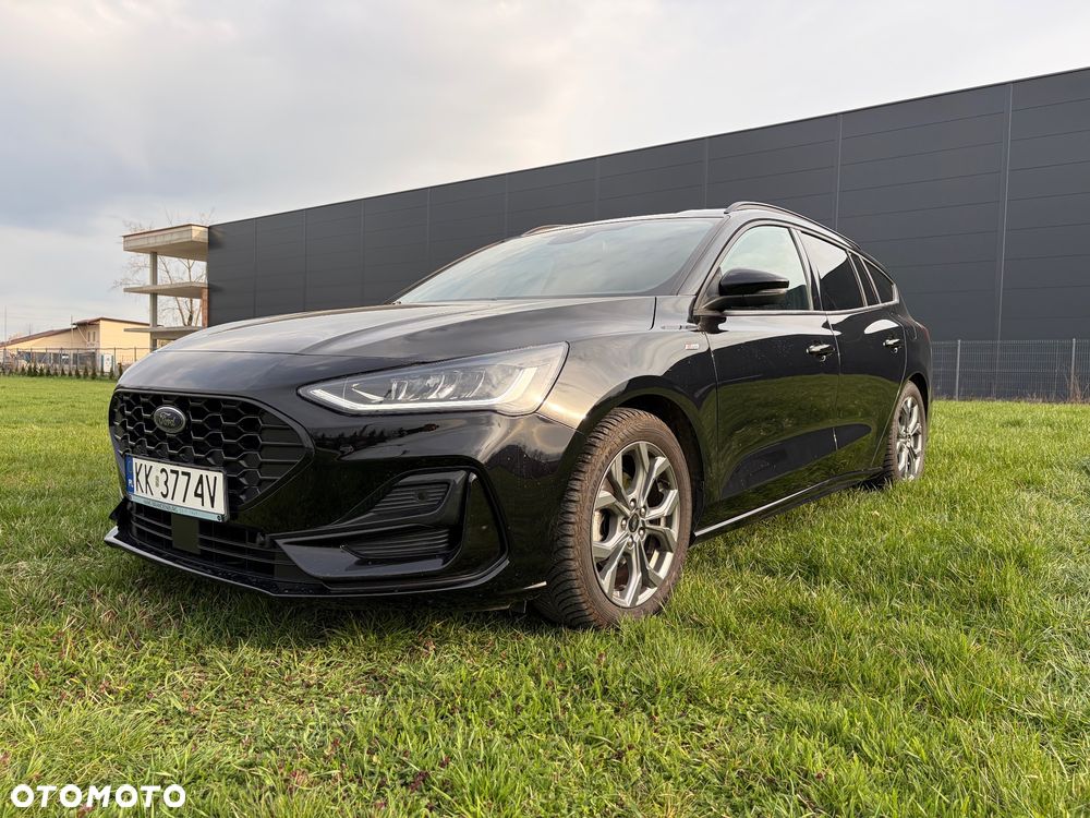 Ford Focus 1.0 EcoBoost Hybrid ST-LINE - 1