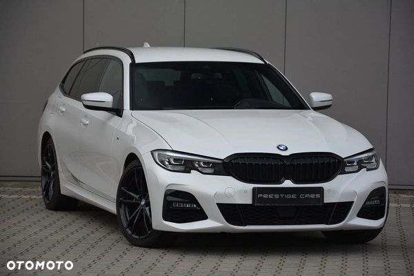 BMW Seria 3 320d Touring xDrive M Sport