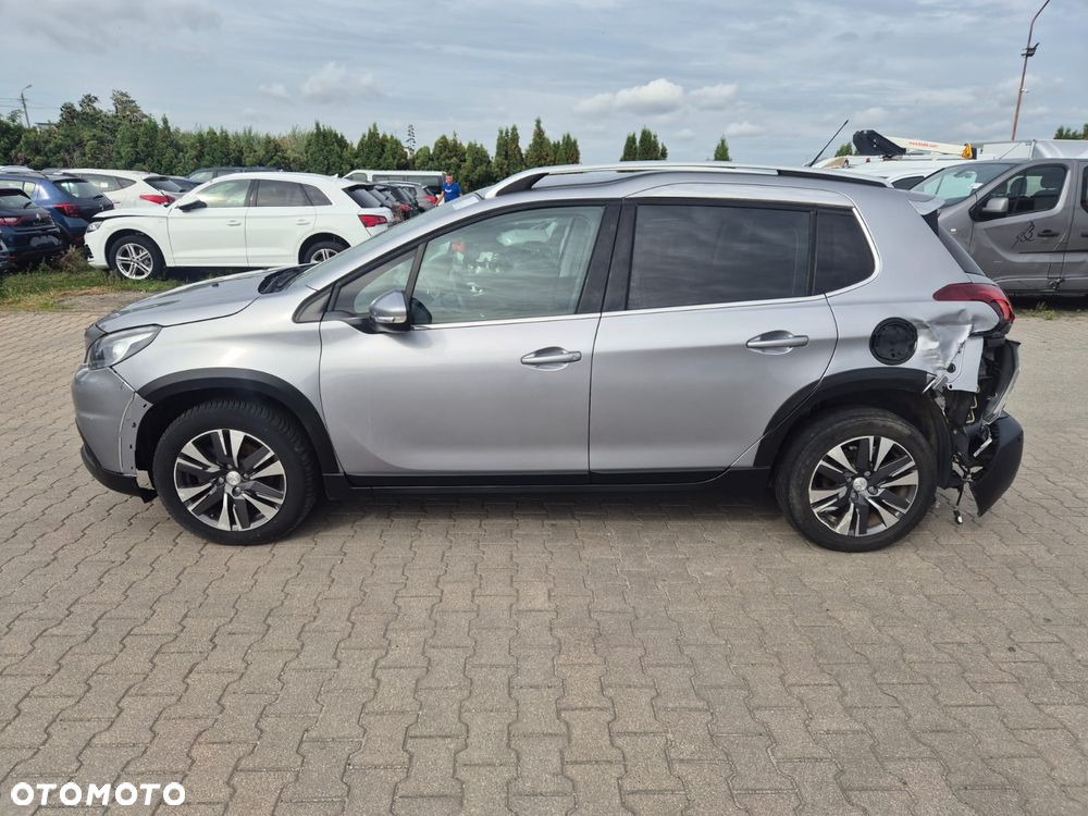 Peugeot 2008 PureTech 110 GPF Stop&Start EAT6 Allure - 5