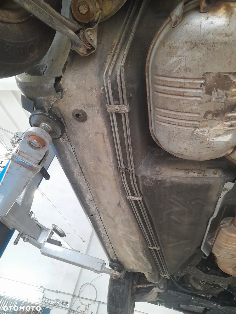 Mercedes-Benz W124 (1984-1993) - 37